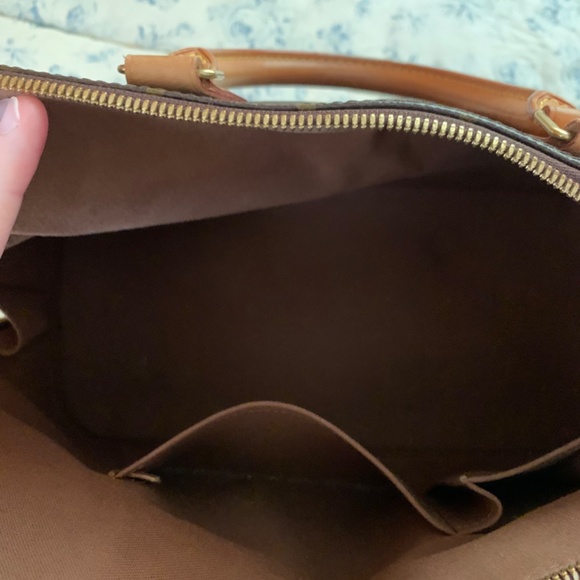 Louis Vuitton Alma GM - Picture 7 of 12